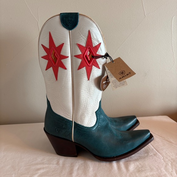 Ariat Shoes - Ariat Womens Turquois Starlight Western Cowboy Boots Snip Toe Sz 8.5 NEW